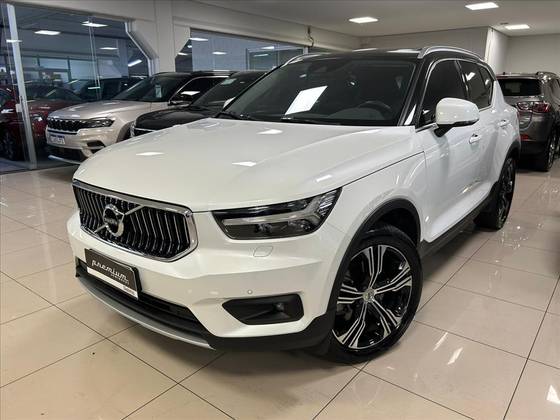 VOLVO XC40 2.0 T4 GASOLINA INSCRIPTION GEARTRONIC VOLVO XC40 2.0 T4 GASOLINA INSCRIPTION GEARTRONIC